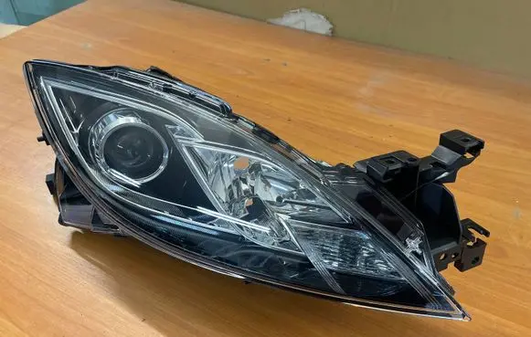 Mazda 6 Headlight/headlamp