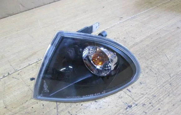 BMW 3 E36 Front indicator light 97166887S