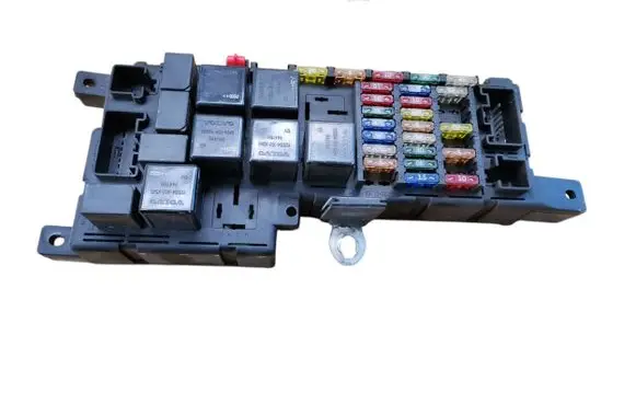Volvo S60 Fuse module 8678449 518784202