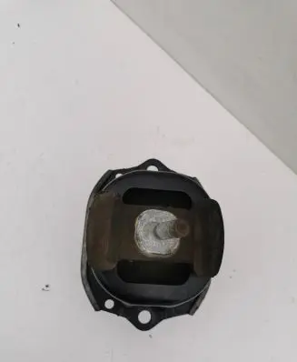 BMW X6 F16 Engine mount bracket P678065303 35053