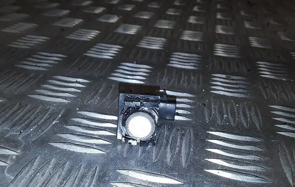 Mazda 3 II Parking PDC sensor gs1d67uc1a