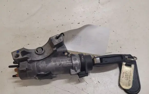 Audi A4 S4 B6 8E 8H Ignition lock 4B0905851