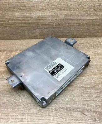 Toyota Prius (XW20) Engine control unit/module ECU 8966147110 2751001633 Used