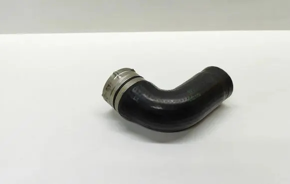 BMW 5 E60 E61 Intercooler hose/pipe 7790130 11617790130 779013002