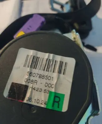 Audi A4 S4 B6 8E 8H Front seatbelt 8E0857706F