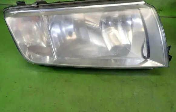 Skoda Fabia Mk1 (6Y) Headlight/headlamp 24636000