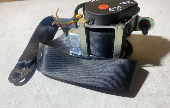 KIA Ceed Front seatbelt 608613600B