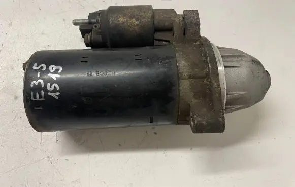Mercedes-Benz E W211 Starter motor A0051516601 0001109258