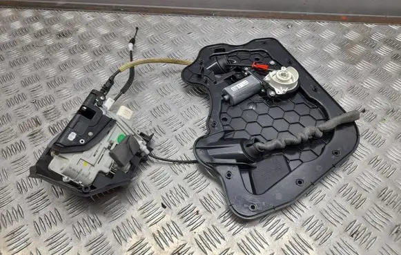 Audi A8 S8 D4 4H Front door lock 4H0837916 4F0837080