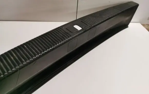 Audi A8 S8 D3 4E Trunk/boot sill cover protection 4E0863471B