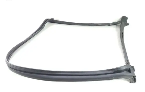 Ford Mustang VI Rubber seal front coupe door window FR3Z-7603110-C FR3B-7652252-A