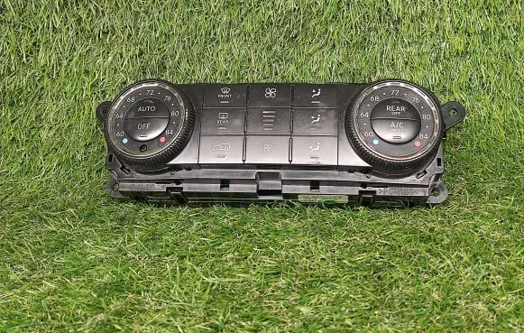 Mercedes-Benz ML W164 Climate control unit A2518208089 A2518203889