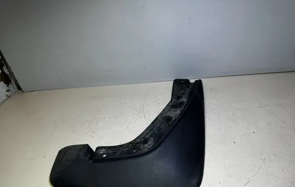 Volvo V70 Front mudguard 30664838