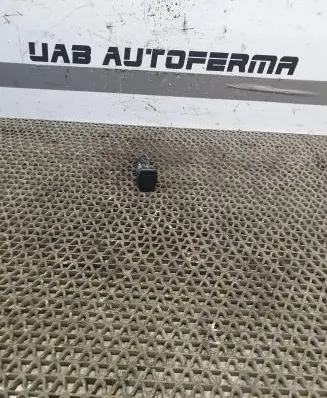 Nissan Qashqai 12 V Socket (front) 