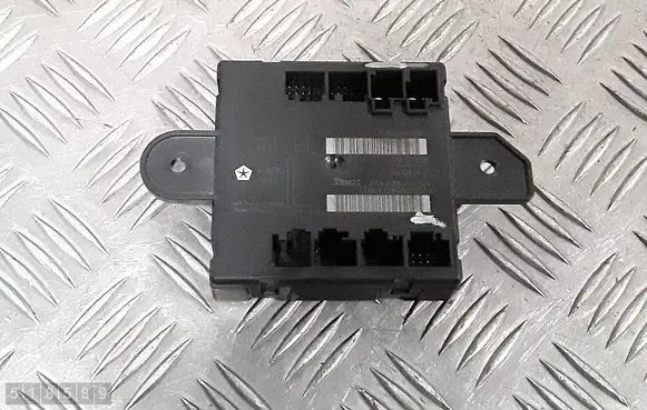 Dodge Journey Door control unit/module 05026597ac SW080618