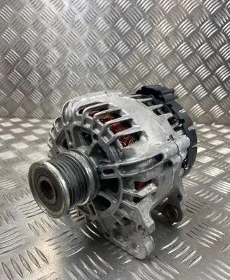 Audi Q5 SQ5 Generator/alternator 04L903027A