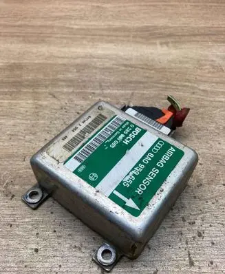 Audi A6 S6 C4 4A Airbag control unit/module 8A0959655 0285001085 WITHPLUG
