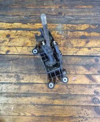 Ford Fiesta Gear shifter/selector 8A6R7C453MBB C9B7A 0300808