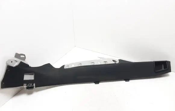 Mercedes-Benz E W212 Rear seat side top trim A2129230000 82753046 0821220001