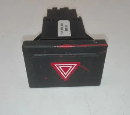 Volkswagen Touareg I Hazard light switch 7L6953235