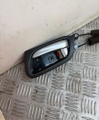 Honda Civic Loading door lock 