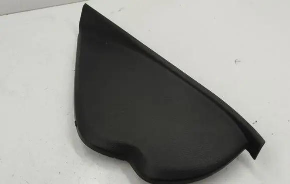 Subaru Legacy Trunk/boot side trim panel
