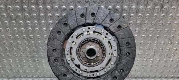 Ford S-MAX Clutch pressure plate S27705397 324043010