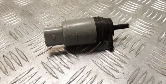 BMW 1 E81 E87 Windscreen/windshield washer pump 6934159 67126934159