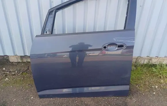 Ford C-MAX II Front door