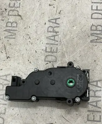 Mercedes-Benz ML W166 Rear lock motor A2047500060