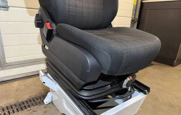 Mercedes-Benz Sprinter W906 Front driver seat 