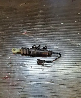Mini Cooper Countryman R60 Clutch master cylinder 6774078