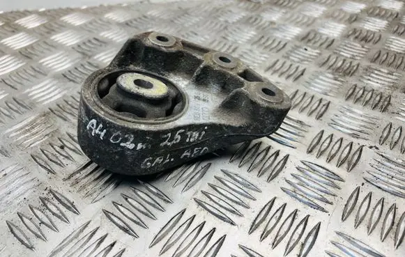 Audi A4 S4 B6 8E 8H Rear differential/diff mount bracket 8E0599125B