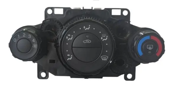 Ford Fiesta Climate control unit 8A6116549AE 0907211B