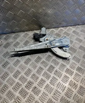 Nissan Juke I F15 Rear window lifting mechanism without motor 82731CV01C