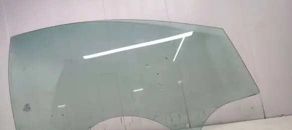 Ford Focus Front door window glass four-door BM51A21410A 43R000929 DOT39AS2M34