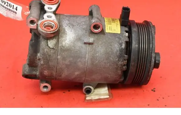 Ford Focus C-MAX Air conditioning (A/C) compressor (pump) 3M5H19D629PD