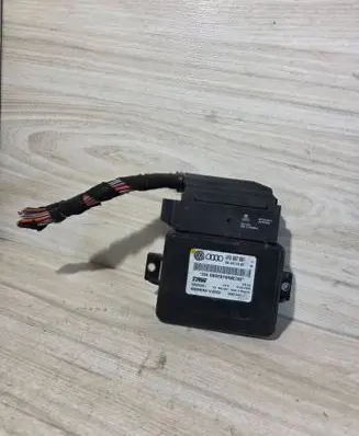 Audi A6 S6 C6 4F Hand brake control module 4F0907801 32620003 4F0910801