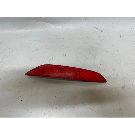 Skoda Yeti (5L) Rear tail light reflector 5L0945105