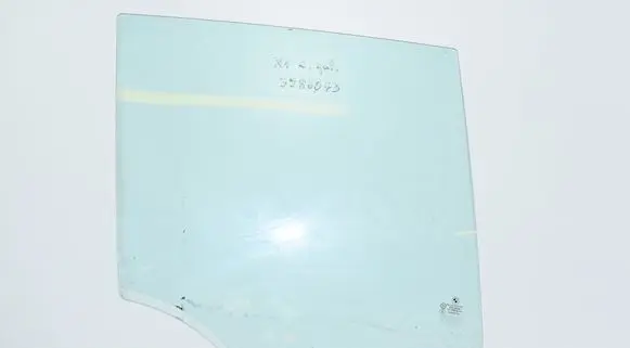 BMW X1 E84 Rear door window glass
