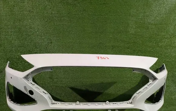 Hyundai i30 Front bumper 
