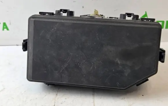 Honda CR-V Fuse box set T0AA011 191R2072K8 121008