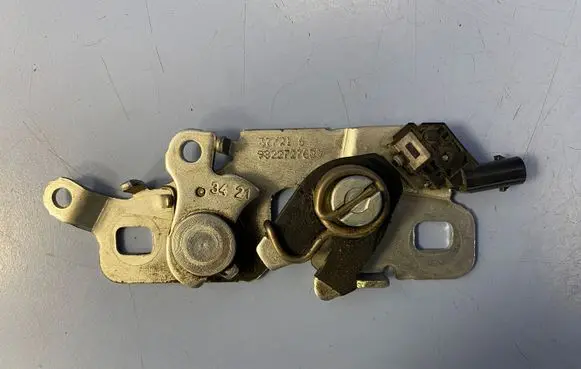 Opel Mokka B Engine bonnet/hood lock/catch 9822727680