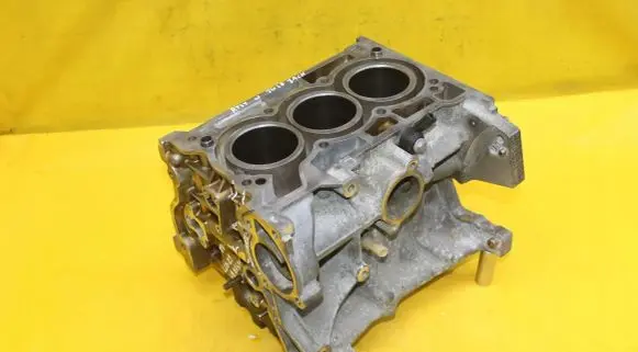 Renault Clio IV Engine block 110114462R