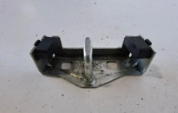 Volvo XC70 Loading door lock loop/hook striker 