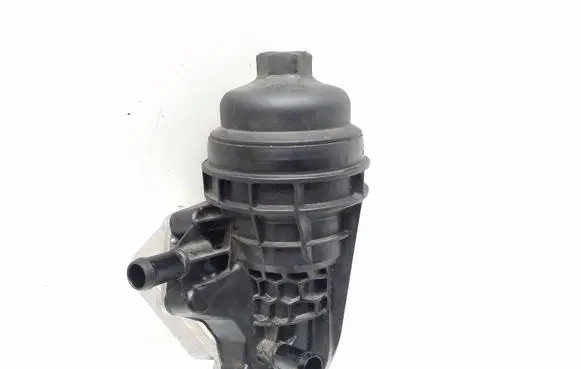 Mercedes-Benz CLA C117 X117 W117 Oil filter mounting bracket A2701800810 6740230236 7177884