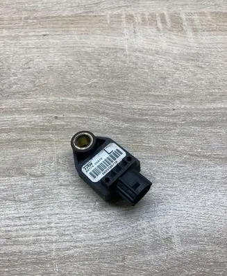Toyota Avensis T250 Airbag deployment crash/impact sensor 8917405010