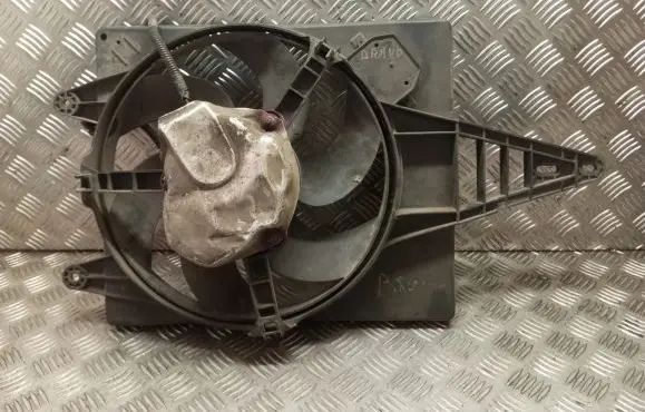 Fiat Bravo - Brava Electric radiator cooling fan 8240077
