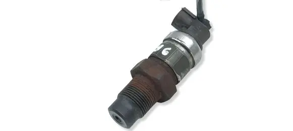 Toyota Corolla Verso AR10 Fuel pressure regulator EG007555