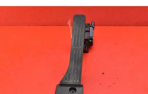 SsangYong Tivoli Accelerator throttle pedal 2055035100